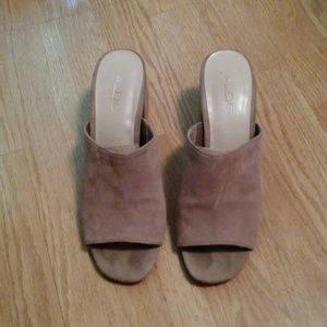 *PRICE DROP!*Aldo Suede Open Toe Mule